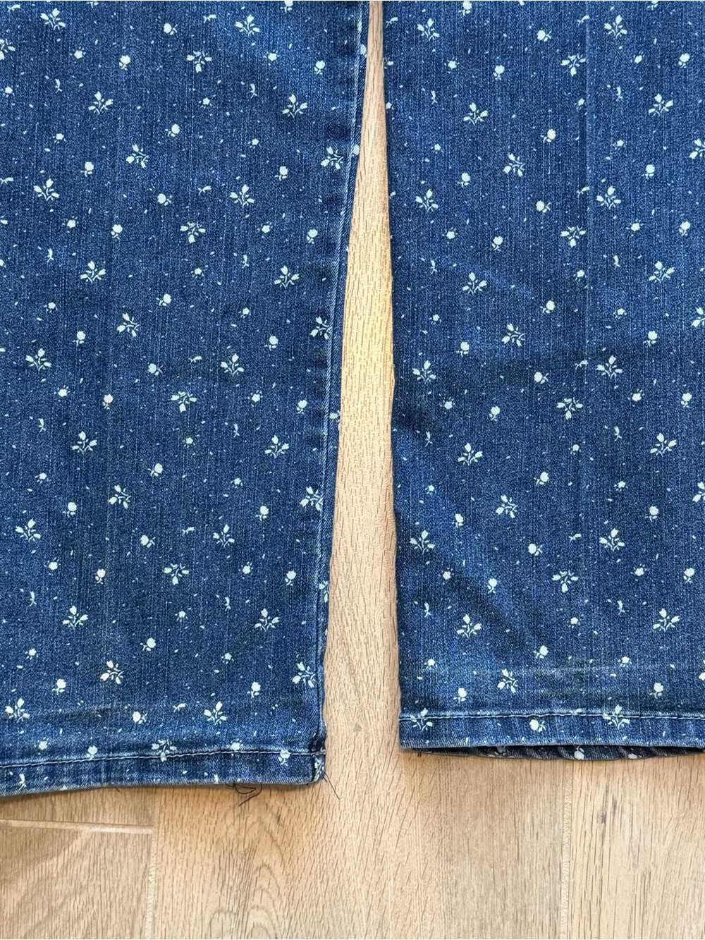 Vanderbilt Floral Print Denim Jeans sz 10 - Picture 7 of 8